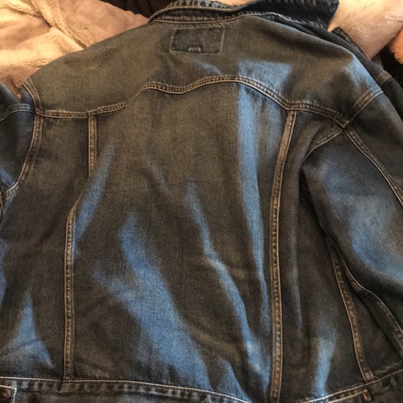 Oversized jean jacket - Picture 3 of 3